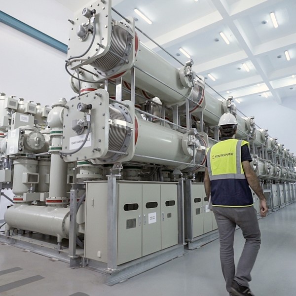 Contributing to the energy supply of countries with its experience in wind, solar, hydroelectric, biomass, biogas, geothermal power plants and simple cycle, combined cycle and cogeneration power plants, Kontrolmatik's turnkey solutions are as follows: