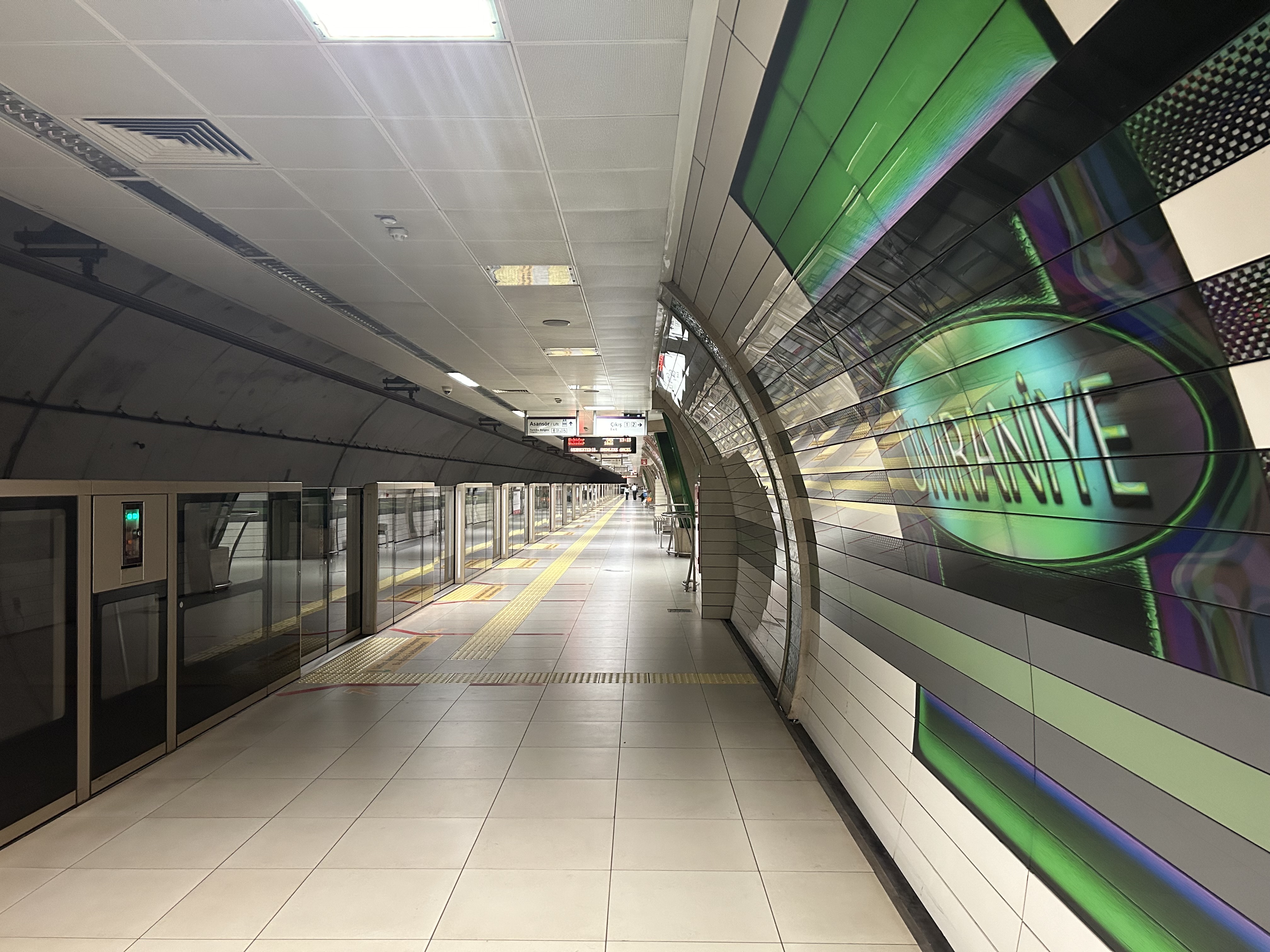 /media/pfbja3sw/u-mraniye_metro_i-stasyonu_m5_2024.jpg?anchor=center&mode=crop&width=359&height=273