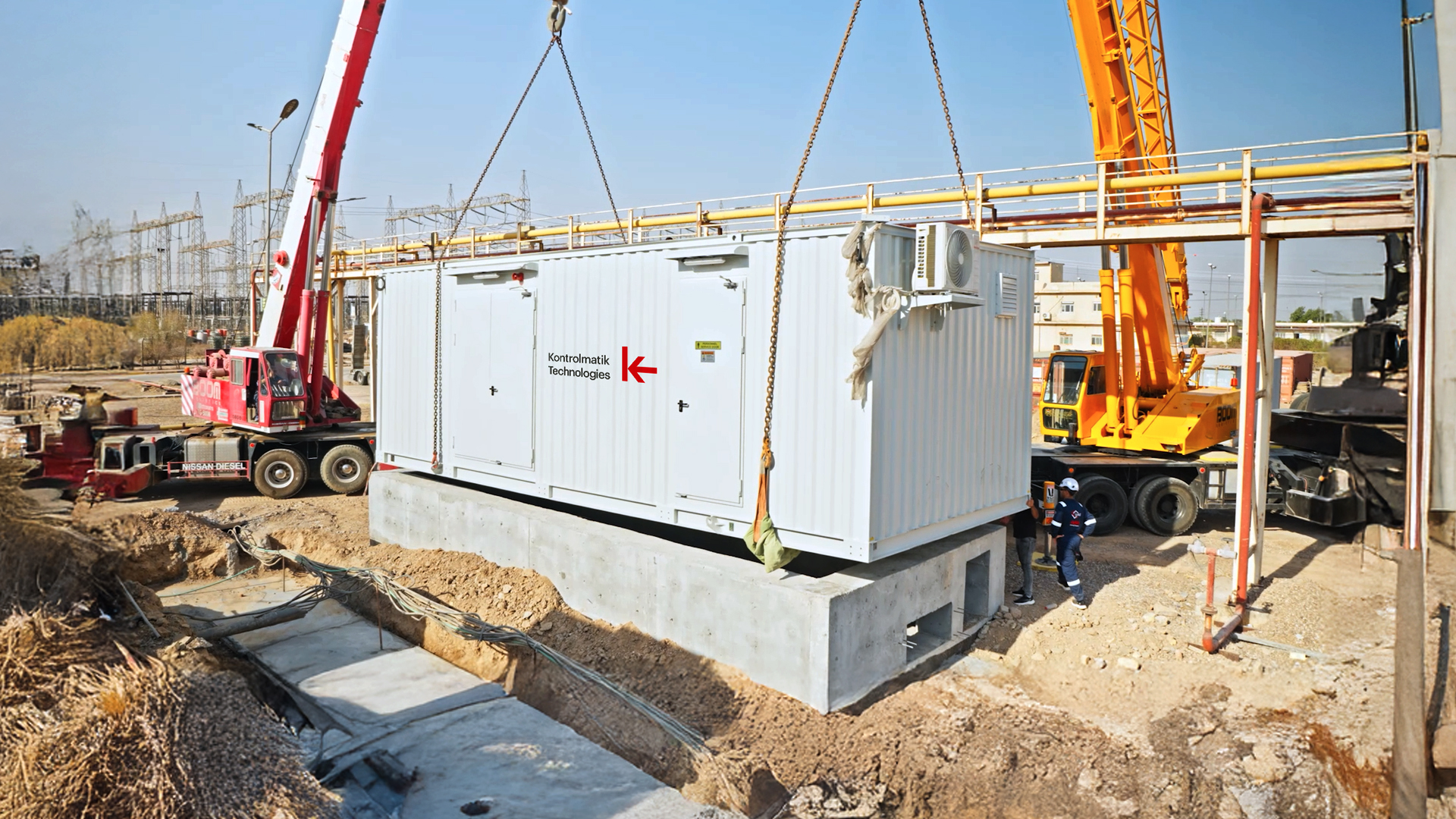 /media/r4paq1tr/uae.jpg?anchor=center&mode=crop&width=359&height=273